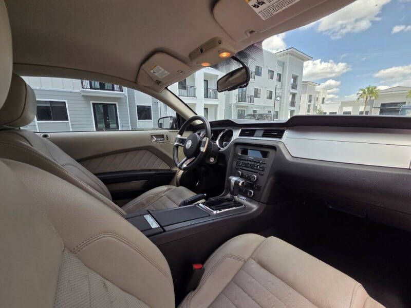 2010 Ford Mustang