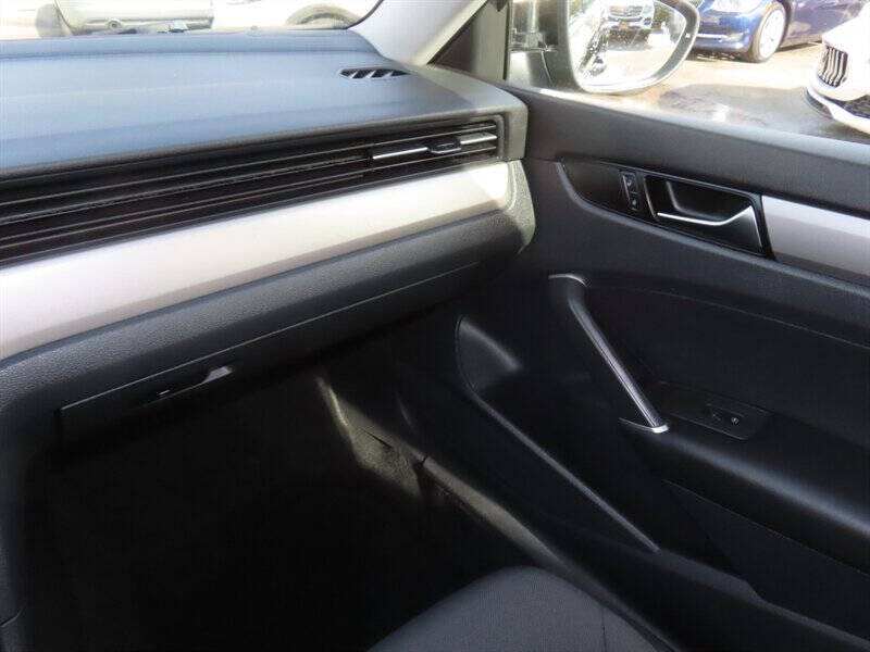 2020 Volkswagen Passat S