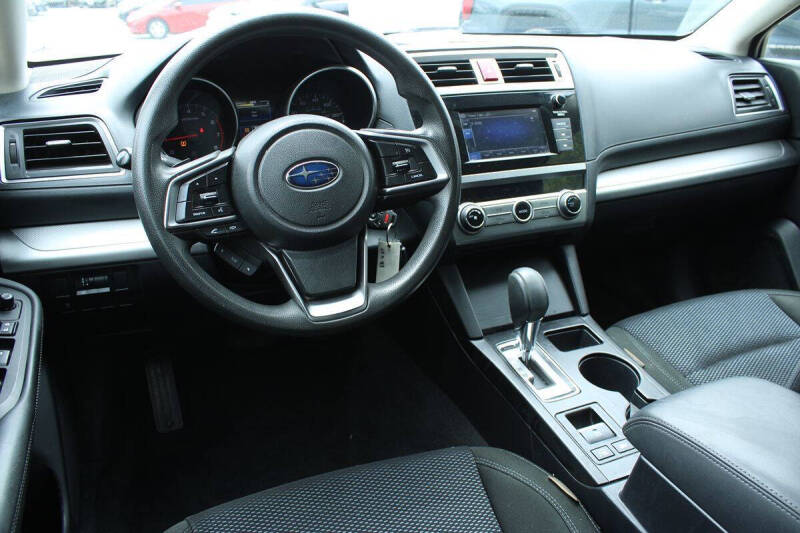 2018 Subaru Outback 2.5i