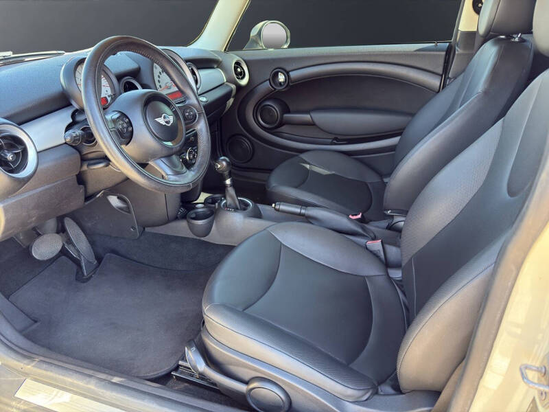 2013 MINI Hardtop Cooper