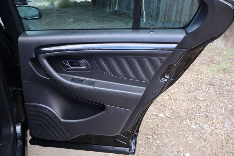 2010 Ford Taurus Limited