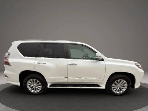 2017 Lexus GX 460