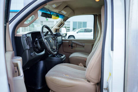 2017 Chevrolet Express 3500