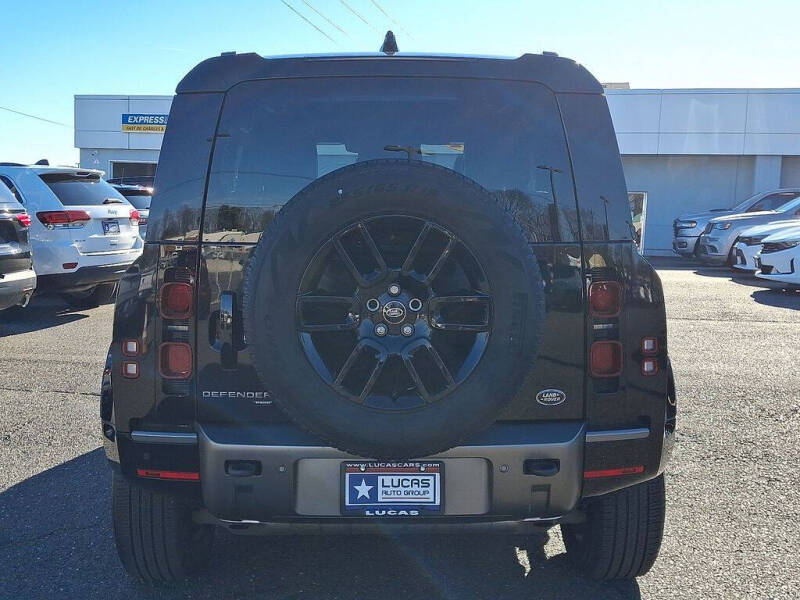 2022 Land Rover Defender 90 X-Dynamic S
