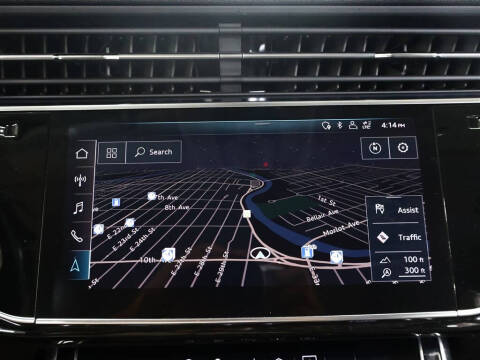 2019 Audi Q8 quattro Premium Plus 55 TFSI