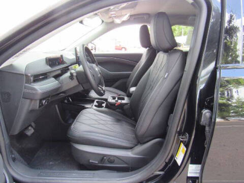 2025 Ford Mustang Mach-E Select