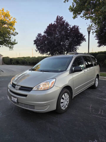 2004 Toyota Sienna