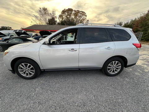 2015 Nissan Pathfinder for sale at M&M Auto Sales 2 in Hartsville SC