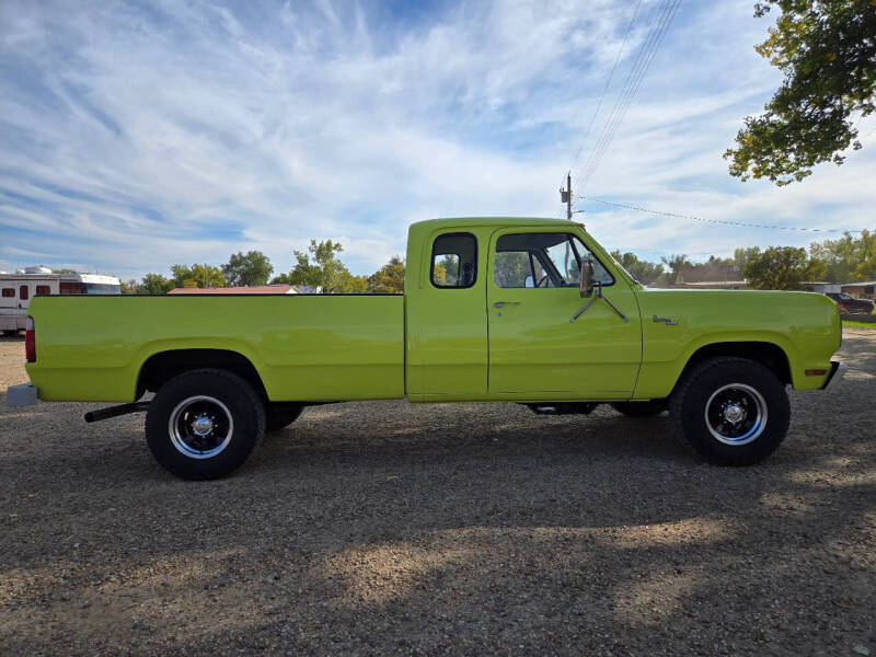 1977 Dodge W200