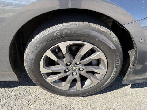 2021 Toyota Prius XLE