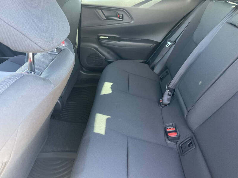 2026 Toyota Prius Plug-in Hybrid SE