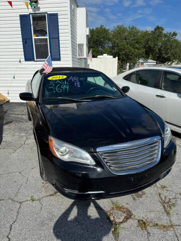 2013 Chrysler 200 Touring