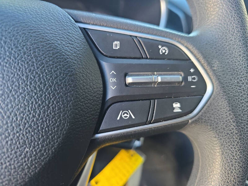 2023 Hyundai Santa Fe SE