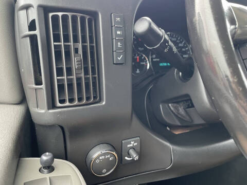 2019 Chevrolet Express 2500