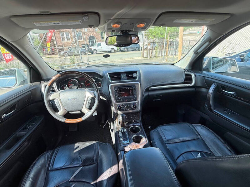 2014 GMC Acadia Denali