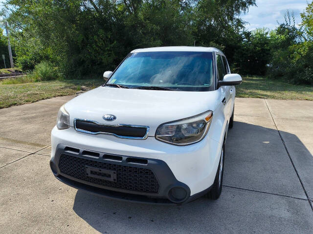 2016 Kia Soul Base's photo