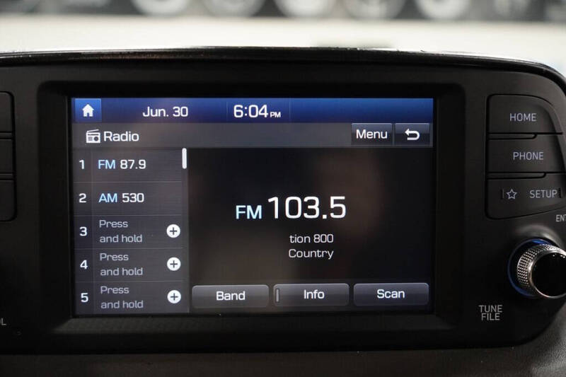 2019 Hyundai Santa Fe SE 2.4L