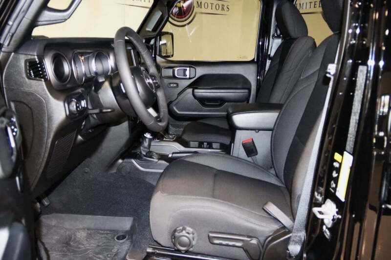 2023 Jeep Gladiator Sport S