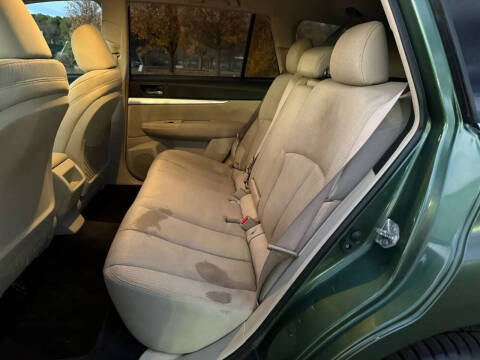 2010 Subaru Outback 2.5i Premium