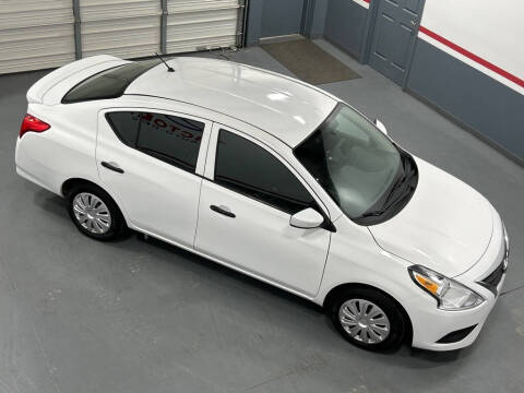 2019 Nissan Versa S