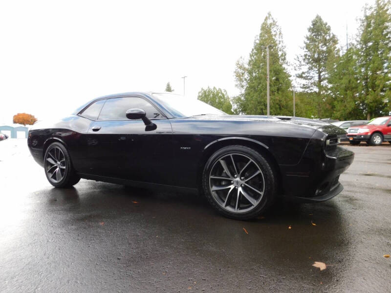 2018 Dodge Challenger R/T Plus's photo