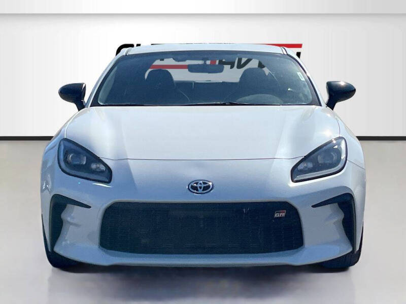 2025 Toyota GR86 Premium