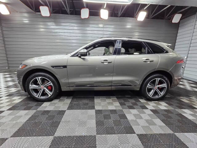 2019 Jaguar F-PACE S