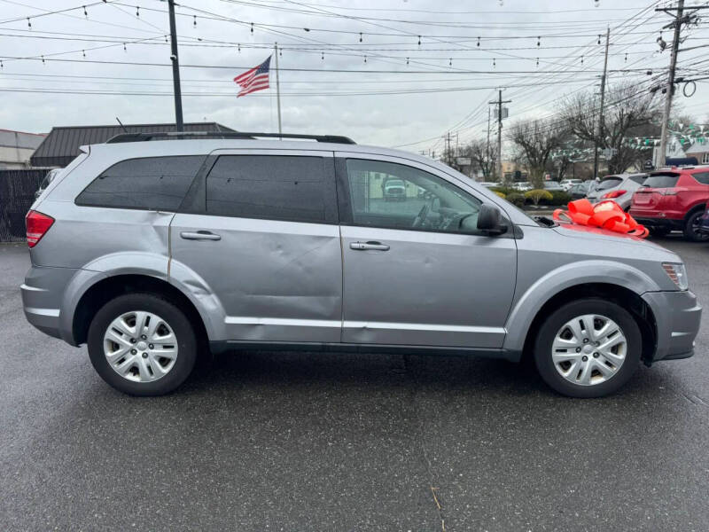 2017 Dodge Journey SE