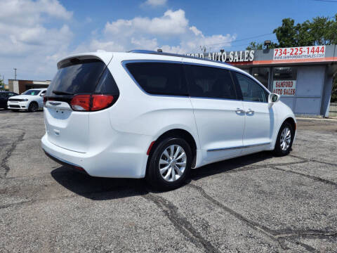 2019 Chrysler Pacifica Touring L