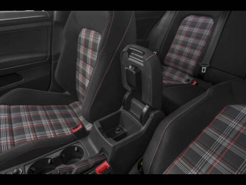 2018 Volkswagen Golf GTI S