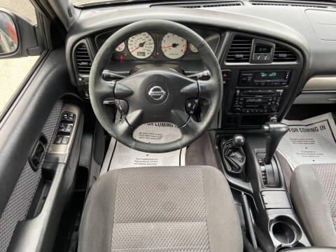 2003 Nissan Pathfinder SE