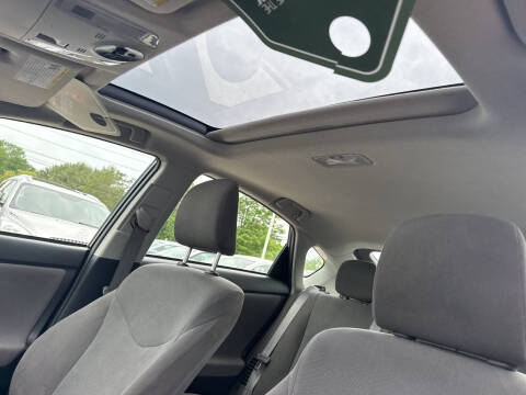 2013 Toyota Prius Five