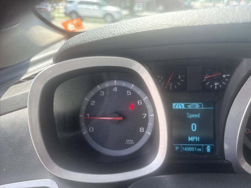 2017 Chevrolet Equinox LT