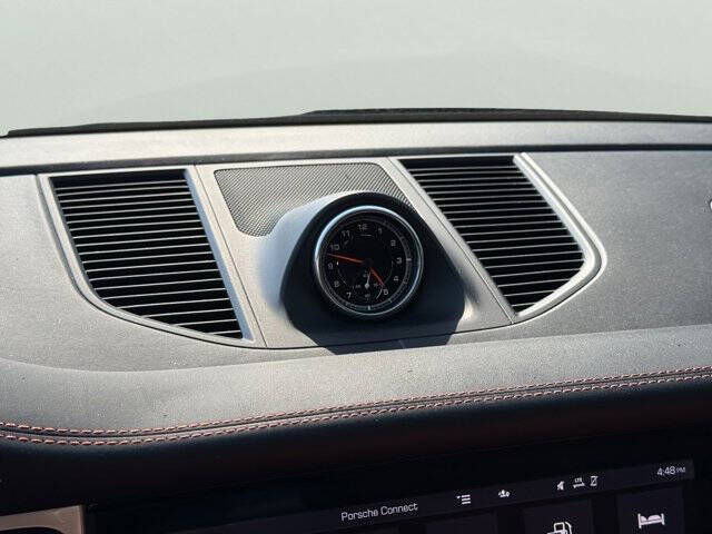 2020 Porsche Macan