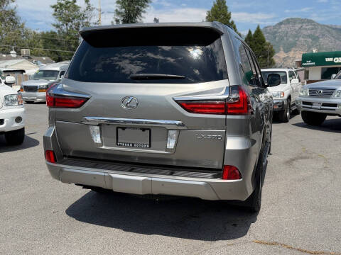 2017 Lexus LX 570