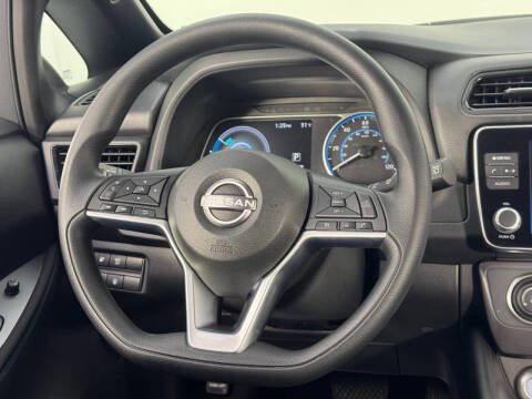 2025 Nissan LEAF S