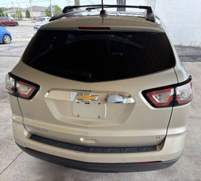 2017 Chevrolet Traverse LT