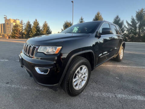 2018 Jeep Grand Cherokee Laredo