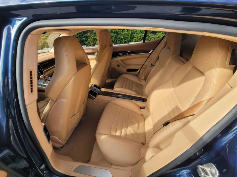 2010 Porsche Panamera Turbo