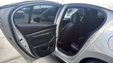 2022 Mazda Mazda3 Sedan Select