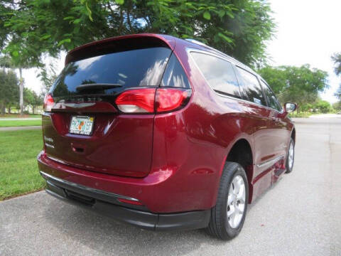 2020 Chrysler Pacifica Touring L Plus