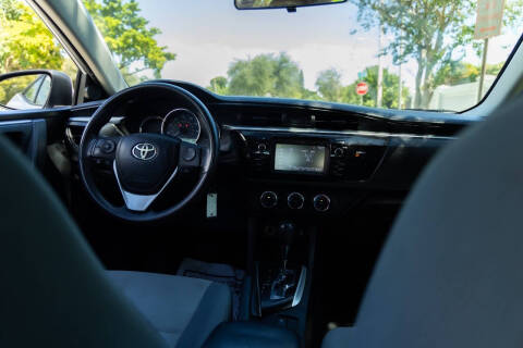 2016 Toyota Corolla LE