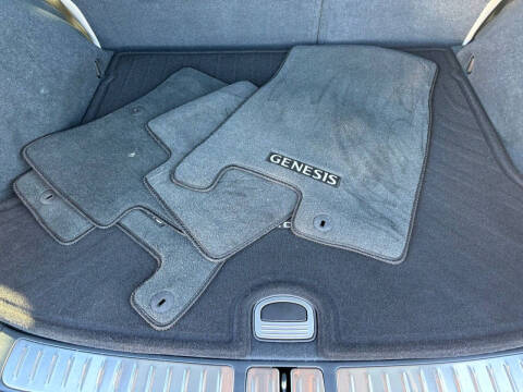 2023 Genesis Electrified GV70