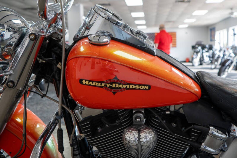 2012 Harley-Davidson Softail Deluxe