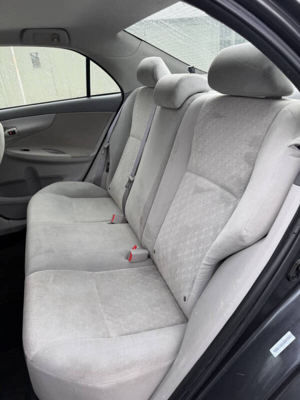 2009 Toyota Corolla LE