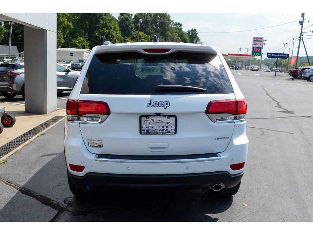 2022 Jeep Grand Cherokee WK for sale at EARL DUFF PRE-OWNED CENTER in Harriman, TN