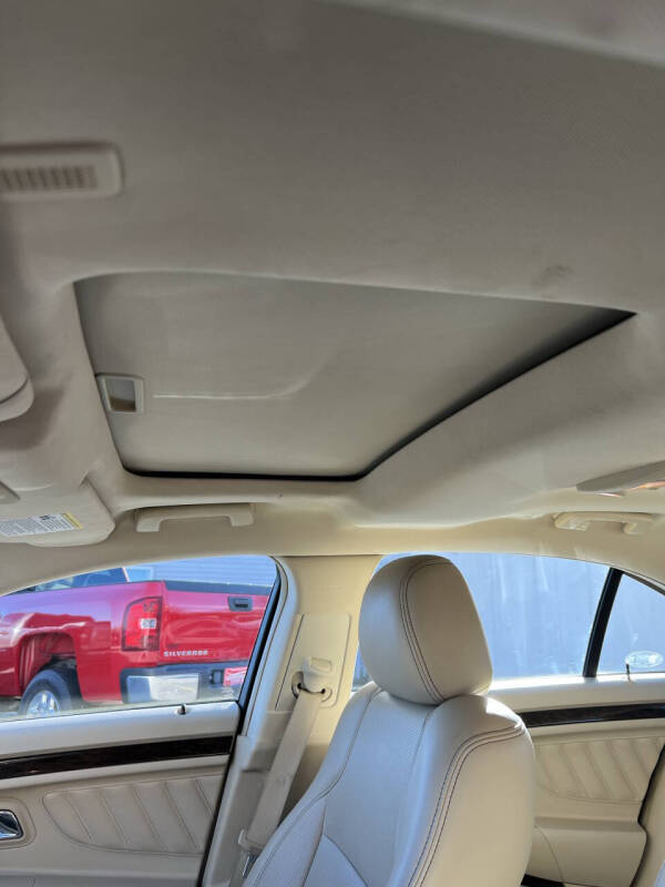 2016 Ford Taurus Limited