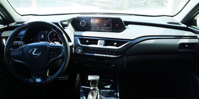 2019 Lexus UX 200 F SPORT