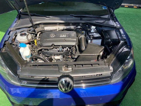 2018 Volkswagen Golf R 4Motion
