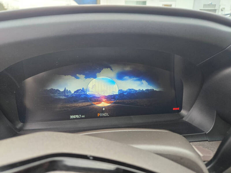 2022 Ford Explorer Platinum